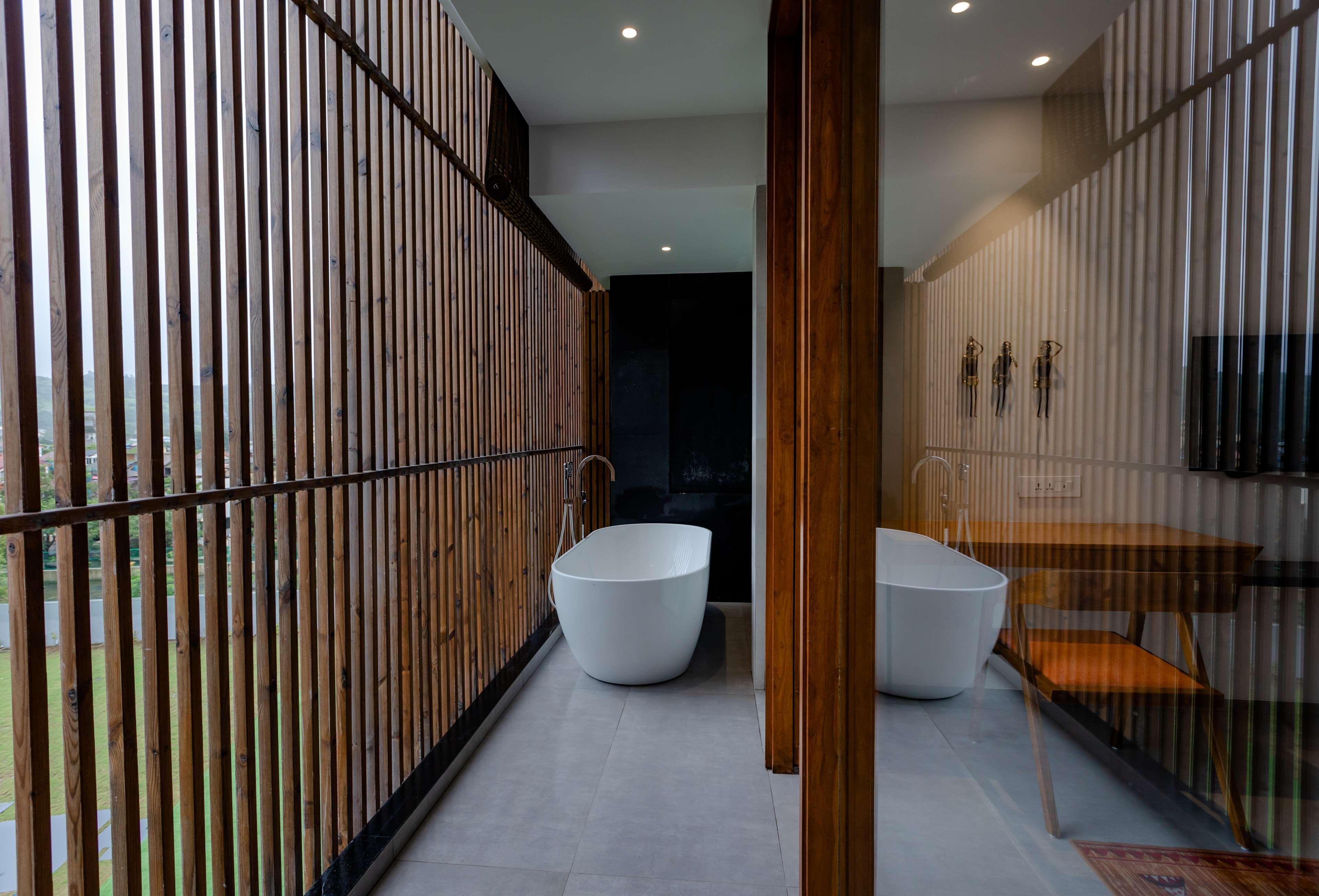 Radisson Resort And Spa Lonavala Exteriör bild Bathroom